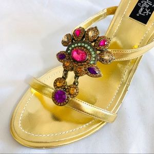 🔥NEW!🔥HOLLYWOOD Gold and Jeweled Sandals